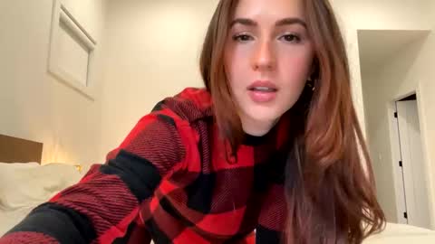 Mia online show from 12-23-24, 01:29