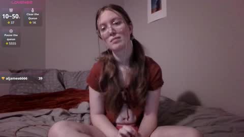 Snapshot of littlemissmissy234 chatting on 12-20-25, 04:41 Missy 3 online show from 12-20-25, 04:41