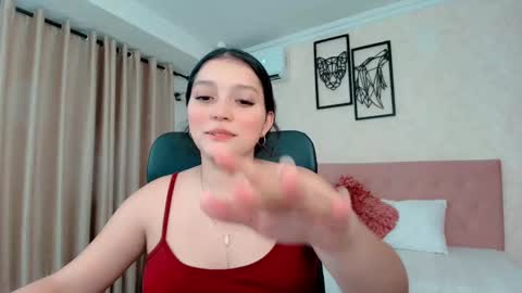 Sarahs Room online show from 11-14-25, 08:07