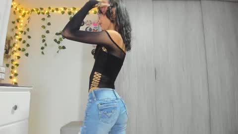 Luna online show from 02-20-25, 12:30