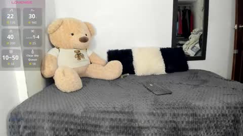 Snapshot of littleparker chatting on 09-23-25, 11:46 PARKER online show from 09-23-25, 11:46