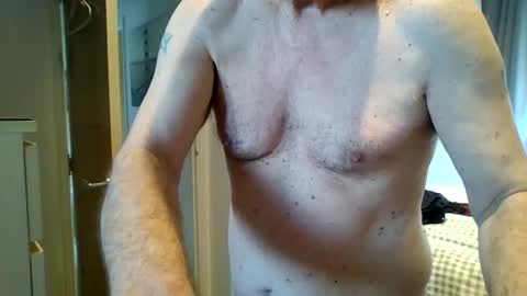 Snapshot of littlepenis1000 chatting on 04-19-26, 10:14 Littlepenis online show from 04-19-26, 10:14