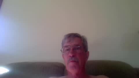littlepetey17 online show from 09-25-25, 03:49