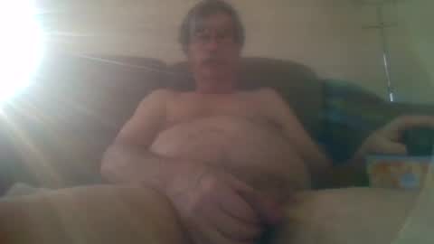 littlepetey17 online show from 11-27-25, 04:09