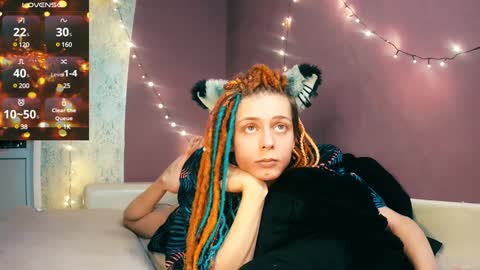 Snapshot of littlepinkcat chatting on 12-20-24, 09:06 Felix online show from 12-20-24, 09:06