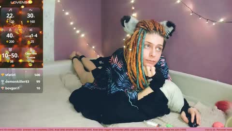 Snapshot of littlepinkcat chatting on 12-22-24, 01:33 Felix online show from 12-22-24, 01:33