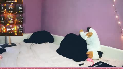 Snapshot of littlepinkcat chatting on 01-04-25, 05:27 Felix online show from 01-04-25, 05:27