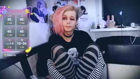 Snapshot of littlepinkcat chatting on 09-13-25, 07:46 Felix online show from 09-13-25, 07:46