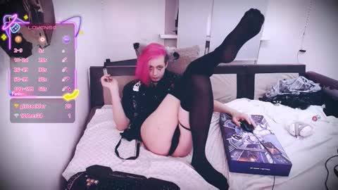 Felix online show from 12-21-25, 10:17