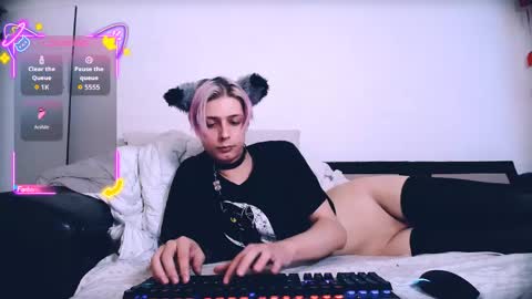Snapshot of littlepinkcat chatting on 05-30-26, 12:57 Felix online show from 05-30-26, 12:57