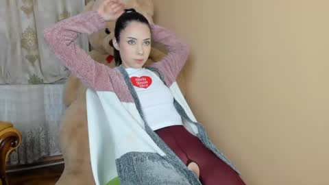 Snapshot of littlepinky77 chatting on 12-03-24, 11:11 Pinky online show from 12-03-24, 11:11