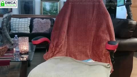 Snapshot of littlepistol chatting on 01-17-25, 11:29 Miss D Shows Mon Wed Fri online show from 01-17-25, 11:29