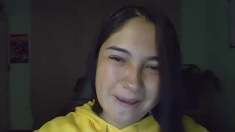 Mia  Wednesday to Sunday 730 am to 1030 am Colombian Hour D online show from 10-06-25, 02:20