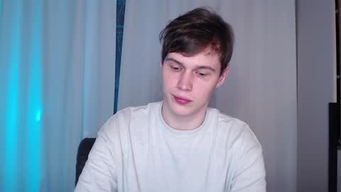 Sonnenschein online show from 12-20-24, 01:14