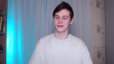 Sonnenschein online show from 02-14-25, 01:23