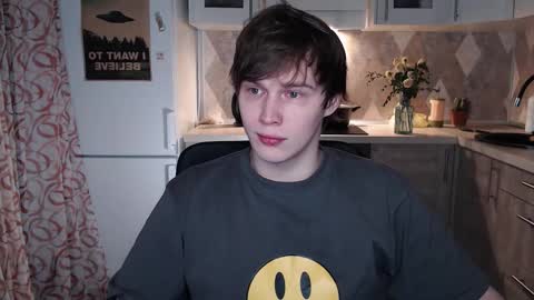 Snapshot of littlesadcabbage chatting on 02-25-26, 11:58 Sonnenschein online show from 02-25-26, 11:58