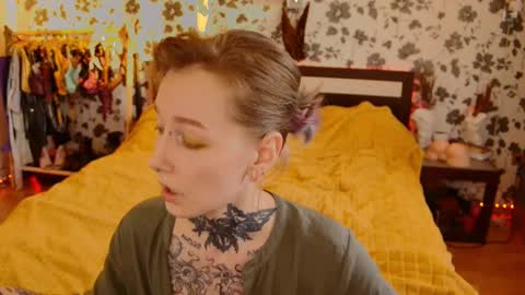 Snapshot of littlespacemouse chatting on 09-29-25, 02:38 Niki  free tg channel with some photos gifs and info about streams  online show from 09-29-25, 02:38