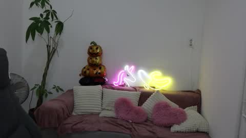 littlestellaspark online show from 10-07-25, 03:31