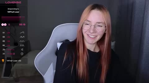 Snapshot of littlevildevil chatting on 12-02-25, 10:42 Eliana online show from 12-02-25, 10:42