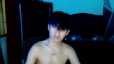 Snapshot of littlextrem chatting on 09-24-25, 01:42 Eros online show from 09-24-25, 01:42