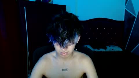 Snapshot of littlextrem chatting on 09-29-25, 04:50 Eros online show from 09-29-25, 04:50