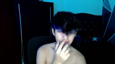 Snapshot of littlextrem chatting on 10-01-25, 02:06 Eros online show from 10-01-25, 02:06