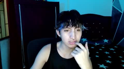 Snapshot of littlextrem chatting on 10-19-25, 01:28 Eros online show from 10-19-25, 01:28