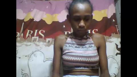 Snapshot of littleyanah chatting on 09-20-25, 10:11 yanah online show from 09-20-25, 10:11