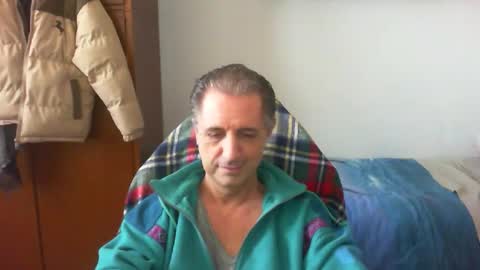 Snapshot of liuk53 chatting on 04-03-26, 01:42 liuk53 online show from 04-03-26, 01:42
