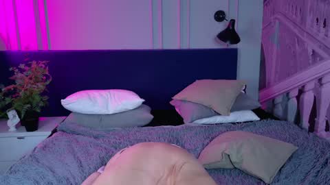 Snapshot of liv_fay chatting on 01-25-25, 02:03 Liv 3 online show from 01-25-25, 02:03