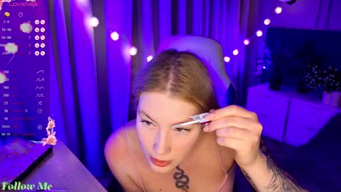 Snapshot of liv_fay chatting on 02-13-25, 03:03 Liv 3 online show from 02-13-25, 03:03