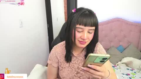 Katalina Novoa. online show from 01-09-25, 04:28