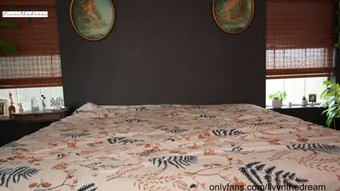 Liv and Drew online show from 12-05-24, 04:12