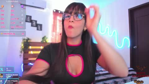 Livfabi  online show from 10-20-25, 05:24