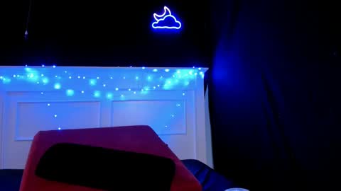 Snapshot of livinsubspace chatting on 12-22-24, 12:28 Liv online show from 12-22-24, 12:28