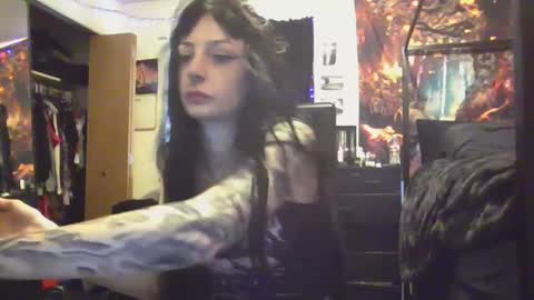 Liv Mirage online show from 01-03-25, 09:26