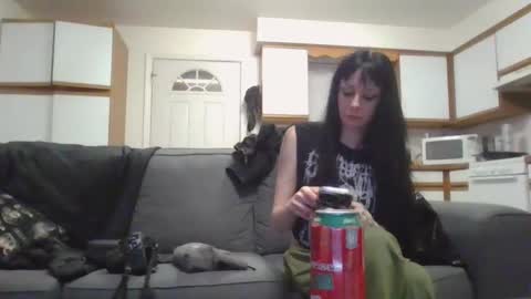 Snapshot of livmirage chatting on 11-13-25, 01:59 Liv Mirage online show from 11-13-25, 01:59