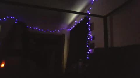 Snapshot of livmirage chatting on 11-29-25, 09:29 Liv Mirage online show from 11-29-25, 09:29