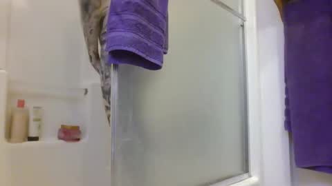 Snapshot of livmirage chatting on 12-05-25, 06:37 Liv Mirage online show from 12-05-25, 06:37