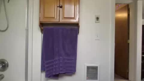 Liv Mirage online show from 03-23-26, 06:45