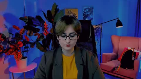 LixeLuna online show from 04-16-26, 06:47