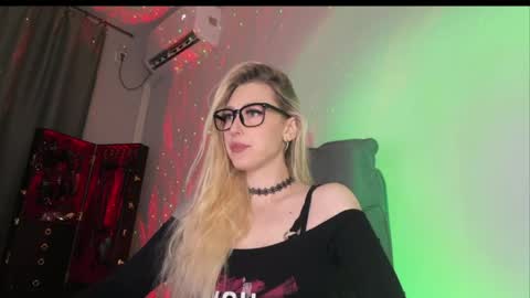 Liya Ray online show from 03-08-26, 12:08