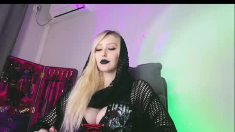 Liya Ray online show from 03-24-26, 04:01