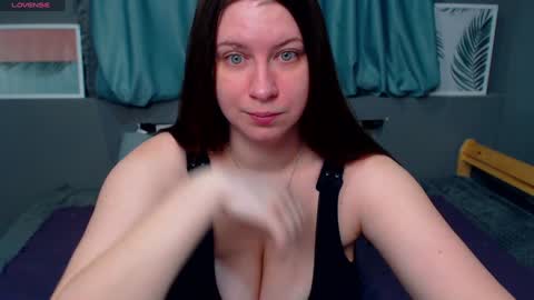 Snapshot of liyasilve chatting on 01-23-25, 03:05 Liya Silve online show from 01-23-25, 03:05