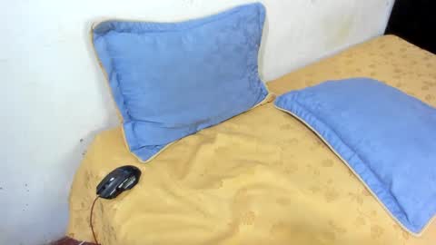 Chris online show from 02-05-25, 04:06