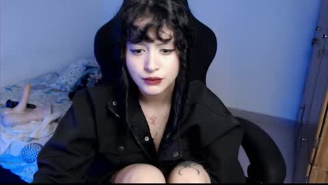 Snapshot of liz_beths chatting on 06-02-26, 10:39 Elizabeth online show from 06-02-26, 10:39