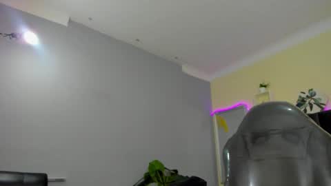 LIZ online show from 01-06-25, 11:31