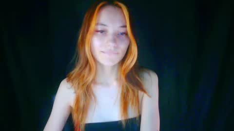 Liza  Kitty online show from 06-11-26, 04:16