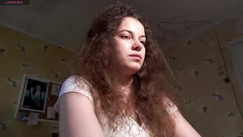 Molly online show from 05-15-26, 02:24