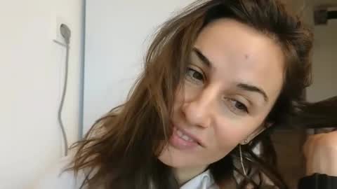 Liza online show from 02-05-25, 06:56